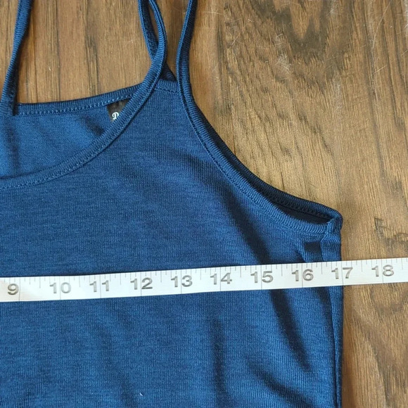 Tank top - Picture 10 of 13